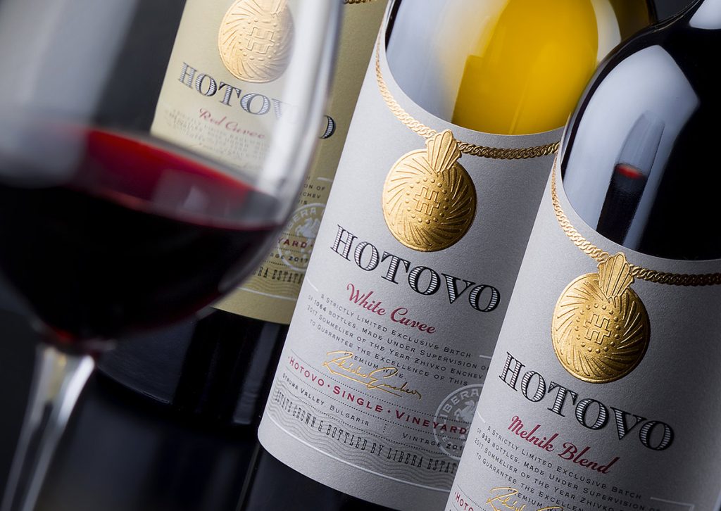 Luxury Label Design For Hotovo Premium Wine Brand