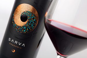 sarva wine label design