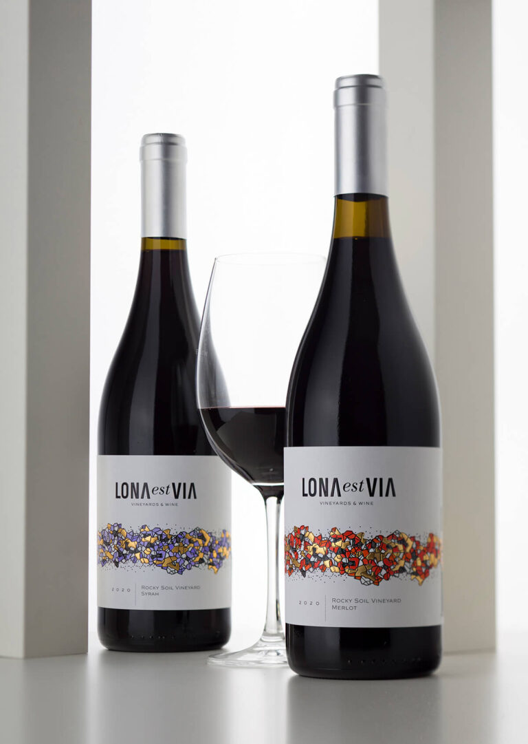 LONA est VIA Wine Labels Design by the Labelmaker